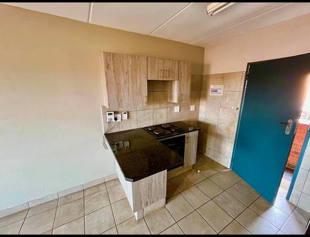 2 BEDROOM APARTMENT FOR SALE IN MONTANA TUINE
